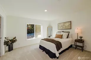 2050 1st Ave W, Bremerton, WA 98312 - Photo 17