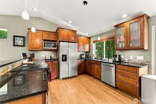 11627 207 Ave E, Bonney Lake, WA 98391 - Photo 7
