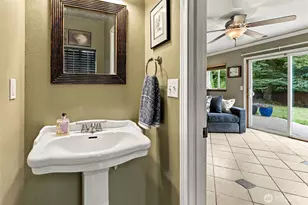 11627 207 Ave E, Bonney Lake, WA 98391 - Photo 15