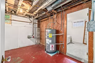 824 NW 57th St, Seattle, WA 98107 - Photo 37