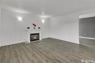 8402 E Sherwood St, Tacoma, WA 98445 - Photo 5
