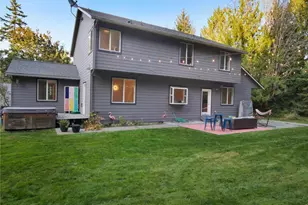 721 N W Camano Dr, Camano Island, WA 98282 - Photo 37