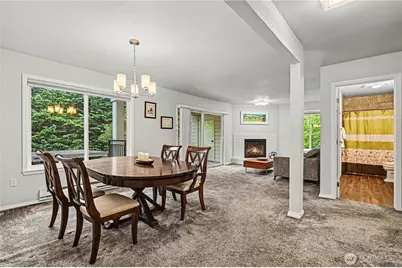 13616 NE 7th Street #E3, Bellevue, WA 98005 - Photo 13