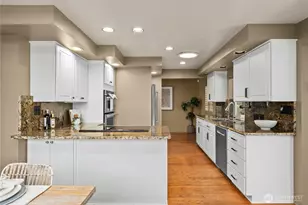 10501 39th Ave SW, Seattle, WA 98146 - Photo 15