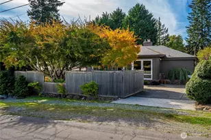 10501 39th Ave SW, Seattle, WA 98146 - Photo 35
