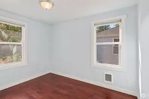 470 Grandey Way NE, Renton, WA 98056 - Photo 13
