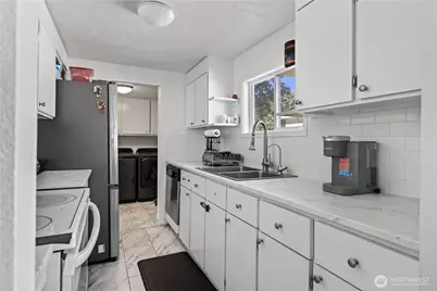 189 S 38th Ave #8, West Richland, WA 99353 - Photo 5