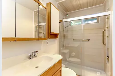 11216 SE 228th Place, Kent, WA 98031 - Photo 13