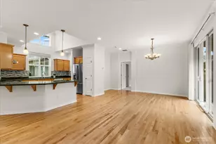 12724 Sun Break Way NE, Redmond, WA 98053 - Photo 5