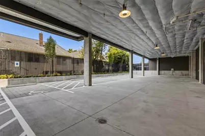 6109 Phinney Avenue N #407, Seattle, WA 98103 - Photo 17