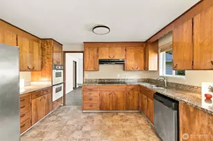 8321 112th St SW, Lakewood, WA 98498 - Photo 9