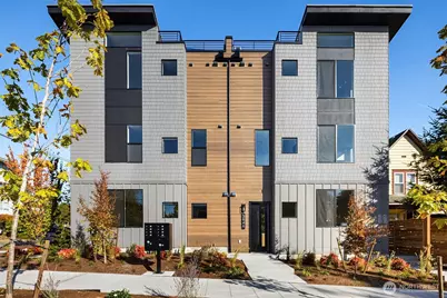3842 Linden Avenue N, Seattle, WA 98103 - Photo 1