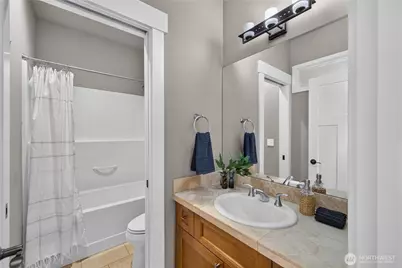 2211 19th Street, Anacortes, WA 98221 - Photo 21