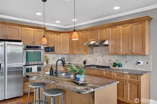 2211 19th St, Anacortes, WA 98221 - Photo 11