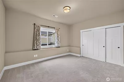 2211 19th Street, Anacortes, WA 98221 - Photo 33