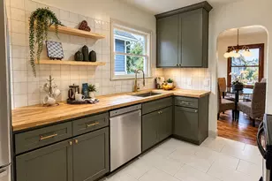 1009 9th St, Bremerton, WA 98337 - Photo 3