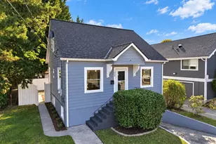 1009 9th St, Bremerton, WA 98337 - Photo 1