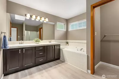 19318 SE 328th Place, Kent, WA 98042 - Photo 25