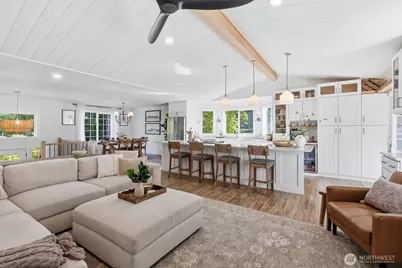 14310 214th Place SE, Snohomish, WA 98296 - Photo 11