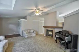 15912 Agate St SE, Yelm, WA 98597 - Photo 7