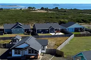 995 Alida Ct SE, Ocean Shores, WA 98569 - Photo 31