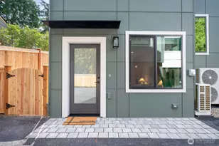 1218 NE 103rd St, Seattle, WA 98125 - Photo 29