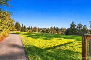 417 Parkside Walk, Sammamish, WA 98074 - Photo 7