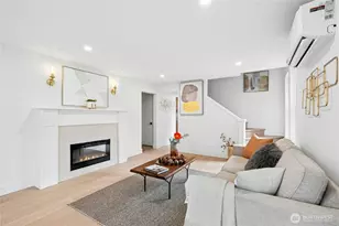 9244 Dayton Ave N, Seattle, WA 98103 - Photo 5