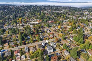 9244 Dayton Ave N, Seattle, WA 98103 - Photo 29