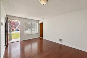 5813 E M St, Tacoma, WA 98404 - Photo 5