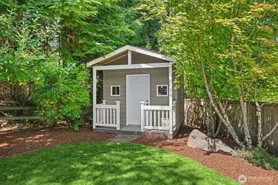 9463 221st Place NE, Redmond, WA 98053 - Photo 35