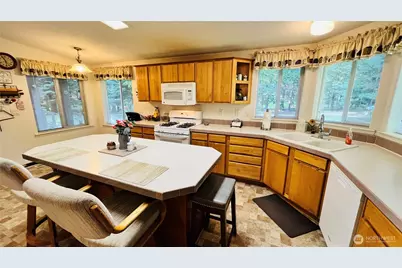 7010 W Dahl Road, Deer Park, WA 99006 - Photo 9