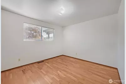 12404 SE 25th Place, Bellevue, WA 98005 - Photo 15