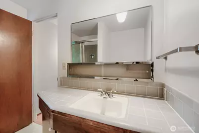 12404 SE 25th Place, Bellevue, WA 98005 - Photo 13