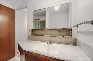12404 SE 25th Pl, Bellevue, WA 98005 - Photo 13