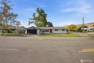 501 1st Street S, Brewster, WA 98812 - Photo 29