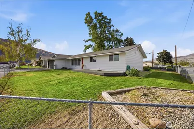 501 1st Street S, Brewster, WA 98812 - Photo 27
