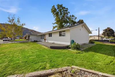 501 1st Street S, Brewster, WA 98812 - Photo 31
