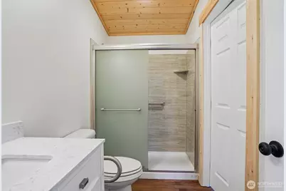 1836 Hazel Dell Road, Castle Rock, WA 98611 - Photo 17