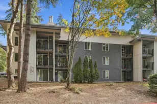 14405 NE 32nd St, Bellevue, WA 98005 - Photo 9