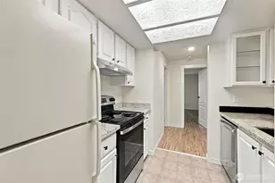 14405 NE 32nd St, Bellevue, WA 98005 - Photo 3
