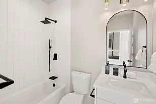 1820 14th Ave, Seattle, WA 98122 - Photo 17