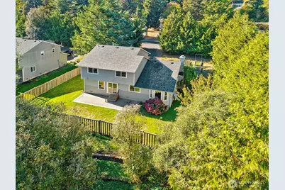 7680 Beacon Place NE, Bremerton, WA 98311 - Photo 25