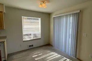 3208 Rockefeller Ave, Everett, WA 98201 - Photo 3