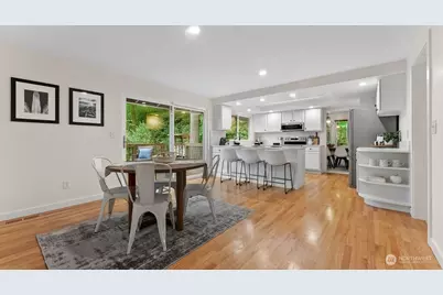 6504 119th Avenue SE, Bellevue, WA 98006 - Photo 13
