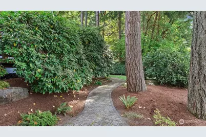 6504 119th Avenue SE, Bellevue, WA 98006 - Photo 35