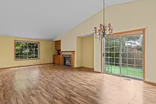 8801 27th Street W, University Place, WA 98466 - Photo 5