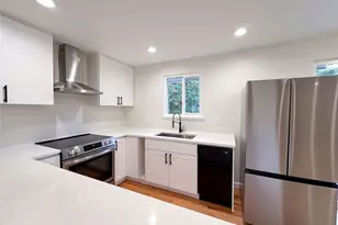 11245 12th Ave S, Seattle, WA 98168 - Photo 9