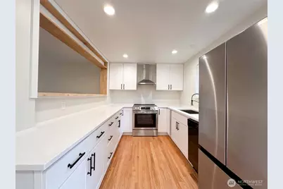 11245 12th Avenue S, Seattle, WA 98168 - Photo 7