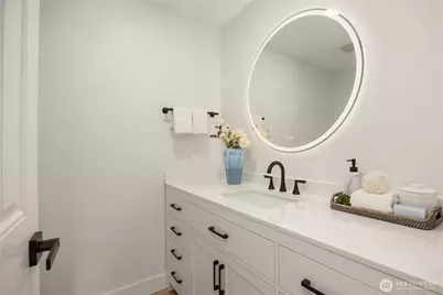 4825 134th Place SE, Bellevue, WA 98006 - Photo 17